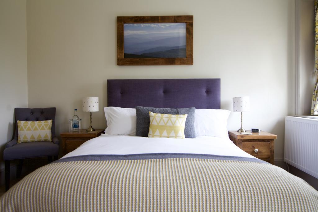 The Coach House Hotel บิช็อปส์คาสเซิล ภายนอก รูปภาพ