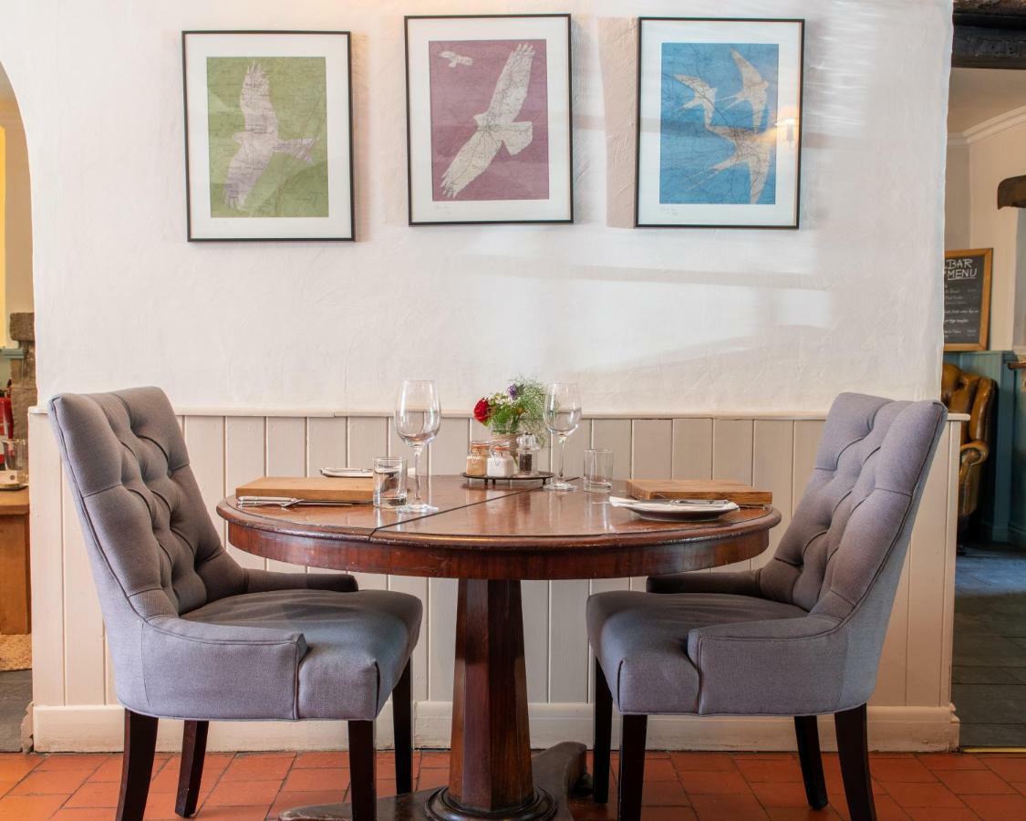 The Coach House Hotel บิช็อปส์คาสเซิล ภายนอก รูปภาพ