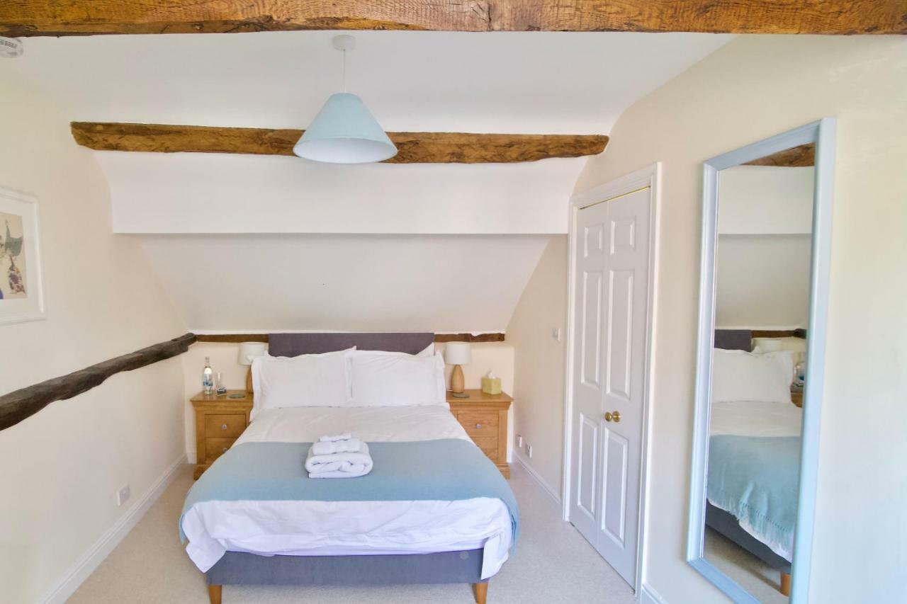 The Coach House Hotel บิช็อปส์คาสเซิล ภายนอก รูปภาพ